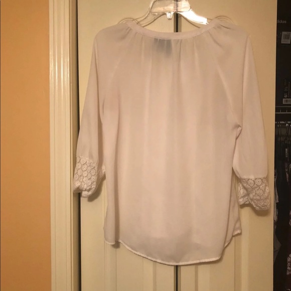 Blouse - Picture 1 of 2